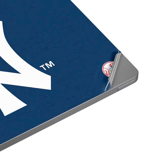 MLB New York Yankees - Solid Distressed Universal Laptop 12in (9.8 x 6.8in) Skin